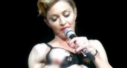 Scandale : Madonna montre ...