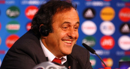 Euro 2016 : "Tous les stades seront pr&ecirc;ts", y compris celui de Lyon affirme Platini