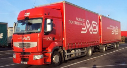 Norbert Dentressangle et L'Oréal France signent un contrat de distribution pour trois ans Norbert Dentressangle et L'Oréal France signent un contrat de distribution pour trois ans