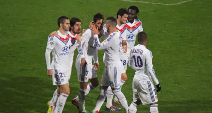 L’OL repart de Reims avec le sourire (2-0) L’OL repart de Reims avec le sourire (2-0)