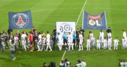 Taxe à 75% : la grève est reportée, PSG-Lyon aura bien lieu Taxe à 75% : la grève est reportée, PSG-Lyon aura bien lieu