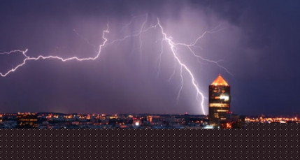 Le Rhône en vigilance orange aux orages ce vendredi Le Rhône en vigilance orange aux orages ce vendredi