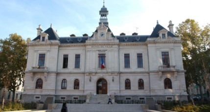 Oullins va-t-elle devenir le 10e arrondissement de Lyon ? Oullins va-t-elle devenir le 10e arrondissement de Lyon ?