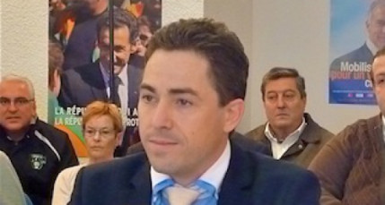 Gr&egrave;ve dans les cantines &agrave; Villeurbanne : Jean-Wilfried Martin (UMP) r&eacute;clame un service minimum