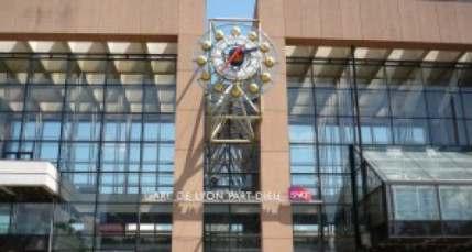 Réunion publique jeudi soir sur la rénovation de la gare de la Part-Dieu Réunion publique jeudi soir sur la rénovation de la gare de la Part-Dieu