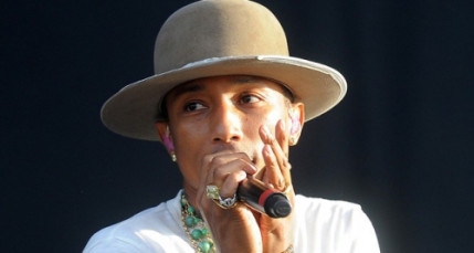 Pharrell Williams déçoit ses fans pendant un concert! Pharrell Williams déçoit ses fans pendant un concert!