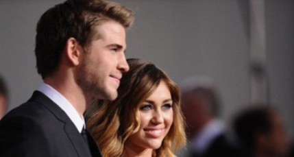 Miley Cyrus, fiancée et aux anges