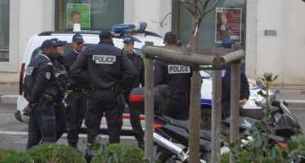 Rillieux : Elles tentent de mettre le feu à leur foyer Rillieux : Elles tentent de mettre le feu à leur foyer
