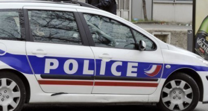 Partis à la poursuite d’un jeune, les policiers retrouvent leur voiture accidentée Partis à la poursuite d’un jeune, les policiers retrouvent leur voiture accidentée