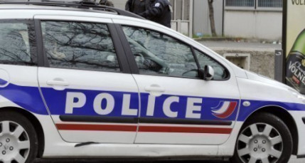 Grigny : Un incendie volontaire au centre de triage de la SNCF détruit un train de fret et 22 voitures neuves Grigny : Un incendie volontaire au centre de triage de la SNCF détruit un train de fret et 22 voitures neuves