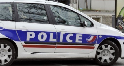 Vénissieux : ivre et armé jusqu’aux dents, il est interpellé sur un marché Vénissieux : ivre et armé jusqu’aux dents, il est interpellé sur un marché