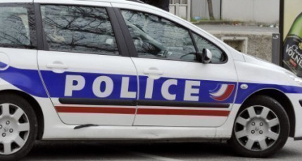 Interpellés avec une tonne de plaques d'égout dans leur camionnette Interpellés avec une tonne de plaques d'égout dans leur camionnette