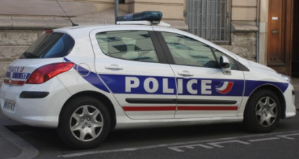 Il menace de mort des policiers et se fait interpeller
