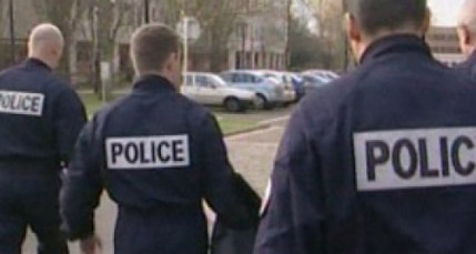 Lyon : il frappe le fils puis menace la m&egrave;re