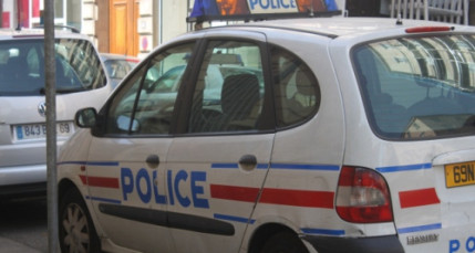 Oullins : interpellé pour avoir frappé sa femme et ses enfants Oullins : interpellé pour avoir frappé sa femme et ses enfants