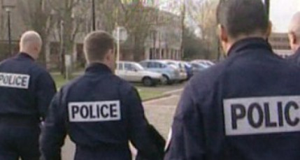 Villeurbanne : elle d&eacute;fend son fils en frappant les policiers &agrave; coups de balai