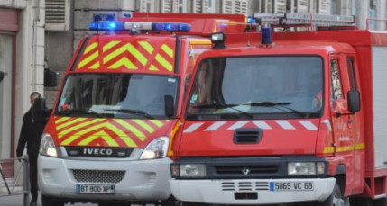 Villeurbanne : incendie dans un parking, 50 personnes évacuées Villeurbanne : incendie dans un parking, 50 personnes évacuées