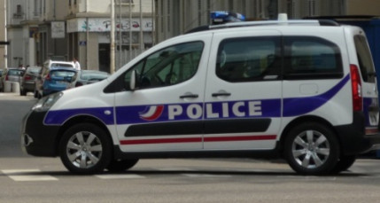 Des clientes d’un magasin d’Oullins victimes d’agressions sexuelles Des clientes d’un magasin d’Oullins victimes d’agressions sexuelles