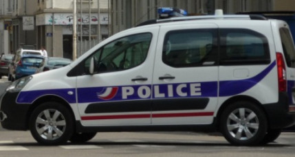 Le client d&rsquo;une brasserie tente de voler la caisse