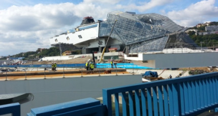 Le Pont Raymond-Barre relie désormais Gerland à la Confluence Le Pont Raymond-Barre relie désormais Gerland à la Confluence