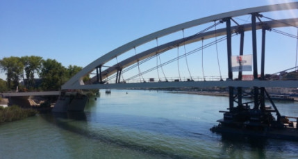 Le Pont Raymond-Barre fait désormais partie du paysage lyonnais Le Pont Raymond-Barre fait désormais partie du paysage lyonnais
