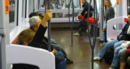 Lyon : il n'a pas pu prendre le métro pour le 8 décembre, le Sytral adapte les rames aux fauteuils roulants Lyon : il n'a pas pu prendre le métro pour le 8 décembre, le Sytral adapte les rames aux fauteuils roulants