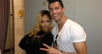 Cristiano Ronaldo rend visite à Rihanna ! Cristiano Ronaldo rend visite à Rihanna !