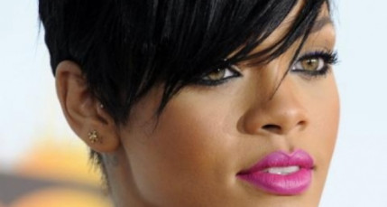 Rihanna : Une fan porte plainte contre elle ! Rihanna : Une fan porte plainte contre elle !