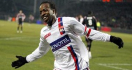 Govou rejoint Giuly à Chasselay Govou rejoint Giuly à Chasselay