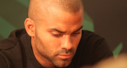 Tony Parker d&eacute;&ccedil;u des jeunes joueurs de l&rsquo;ASVEL