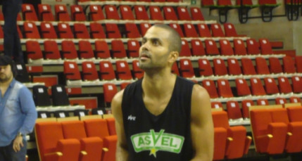 Basket : Tony Parker débute bien la finale de Conférence Ouest des playoffs NBA Basket : Tony Parker débute bien la finale de Conférence Ouest des playoffs NBA