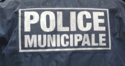 Oullins : il cambriole son voisin