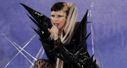 Lady Gaga : Frappée à la tête en plein concert