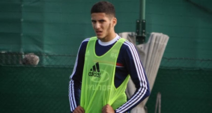 OL : Yassine Benzia suspendu cinq matches