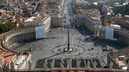Drogue cach&eacute;e dans une voiture du Vatican : les suspects d&eacute;f&eacute;r&eacute;s devant la justice lyonnaise