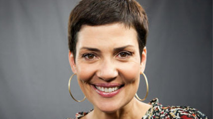 Dans sa jeunesse, Christina Cordula s'est fait aider pour maigrir! Dans sa jeunesse, Christina Cordula s'est fait aider pour maigrir!