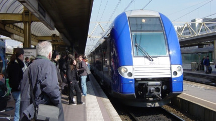 Le trafic des trains perturb&eacute; entre Paris et Lyon ce jeudi