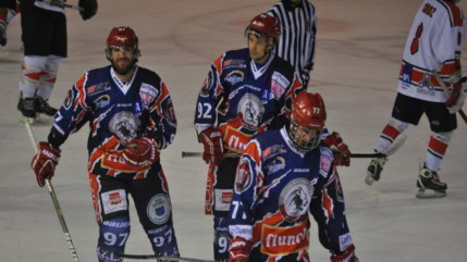 Le LHC lourdement battu à Briançon (9-4) Le LHC lourdement battu à Briançon (9-4)