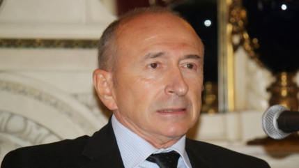 Sanctions financi&egrave;res pour les s&eacute;nateurs absents : Collomb en danger ?