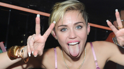 Miley Cyrus dérape encore ! Miley Cyrus dérape encore !