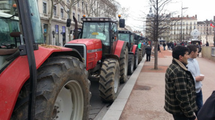Grand Stade de l'OL : les paysans se mobilisent lundi pour soutenir l'agriculteur expropri&eacute;