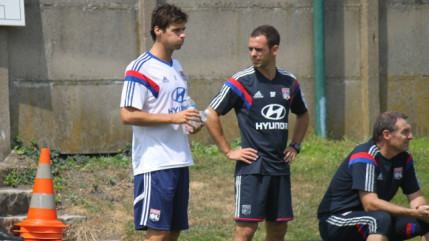 OL : une l&eacute;sion musculaire pour Gourcuff, pas encore de date de reprise