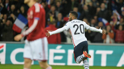 Sifflets, but, blessure : drôle de soirée pour les Lyonnais de l'Equipe de France