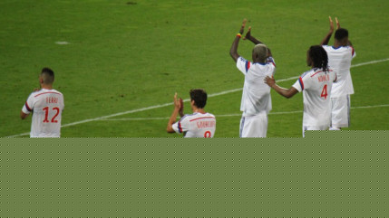 L'OL, de nouveau s&eacute;duisant, explose Lorient (4-0)