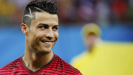 Cristiana Ronaldo, l'homme qui valait 1 milliard! Cristiana Ronaldo, l'homme qui valait 1 milliard!