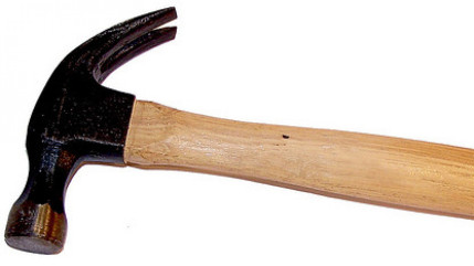 Selon un sondage, 70 % des femmes se disent attirées par les bricoleurs Selon un sondage, 70 % des femmes se disent attirées par les bricoleurs