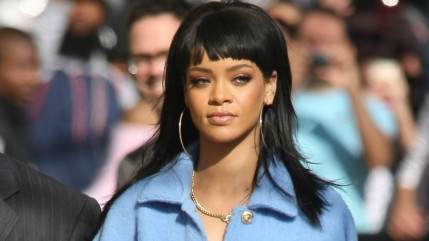 Rihanna: caviar et fourrure à Paris ! Rihanna: caviar et fourrure à Paris !