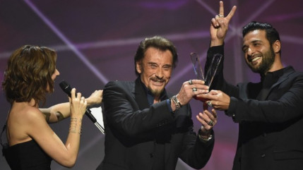 Victoire de la musique : Johnny Hallyday a obtenu, à 72 ans, la Victoire du meilleur album de chansons pour son 50e album Victoire de la musique : Johnny Hallyday a obtenu, à 72 ans, la Victoire du meilleur album de chansons pour son 50e album