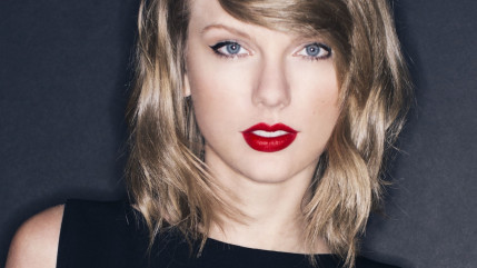 Taylor Swift toujours disponible pour ses fans ! Taylor Swift toujours disponible pour ses fans !