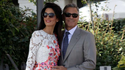 Le couple Clooney célèbre encore leur union! Le couple Clooney célèbre encore leur union!